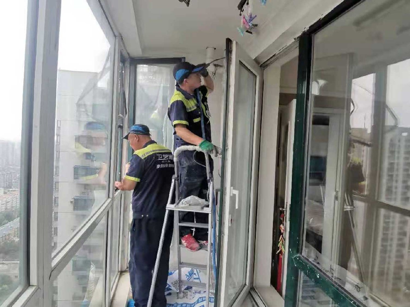 富阳阳台漏水维修